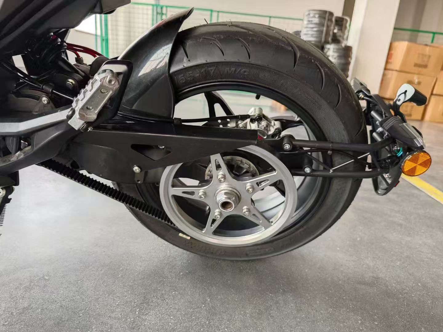 أحدث دراجة نارية كهربائية سريع - مراجعة 72V 5000W Electric Motorcycle وسعره